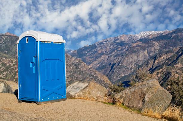 Best Emergency porta potty rental  in Country Clu, MO